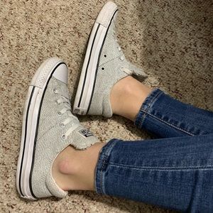 Women’s gray Converse